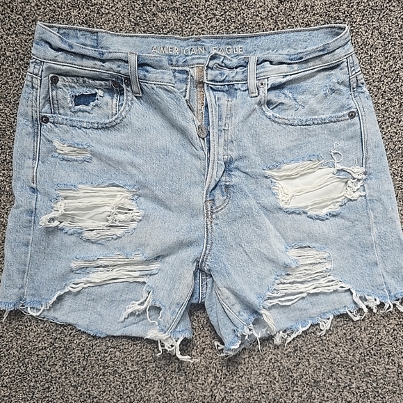 American Eagle Outfitters Pants - American Eagle 90s Boyfriend Shorts Light Blue Denim Distressed Size 6